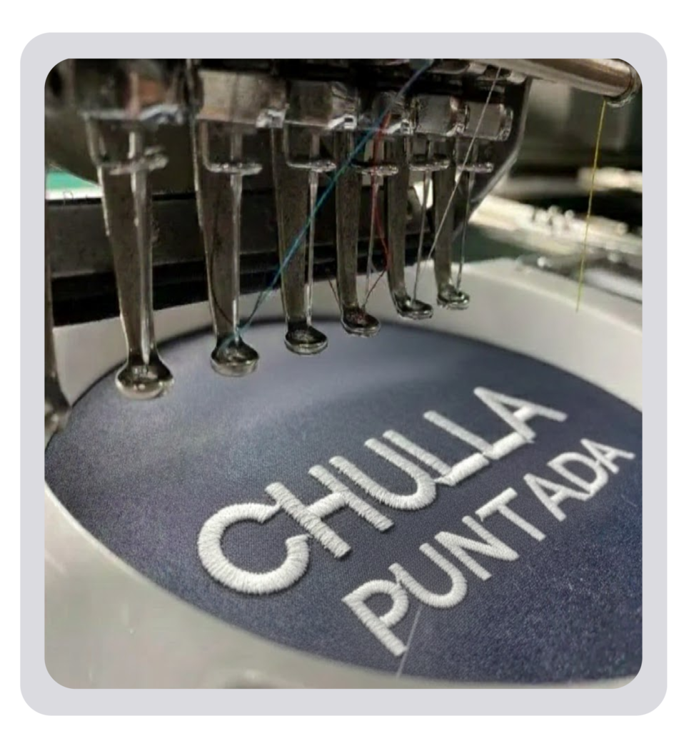 ¿Qué técnicas de personalización ofrecen? Ofrecemos cuatro técnicas profesionales: serigrafía, sublimación, bordado y DTF. Cada una se adapta a diferentes necesidades de diseño, cantidad y tipo de material.